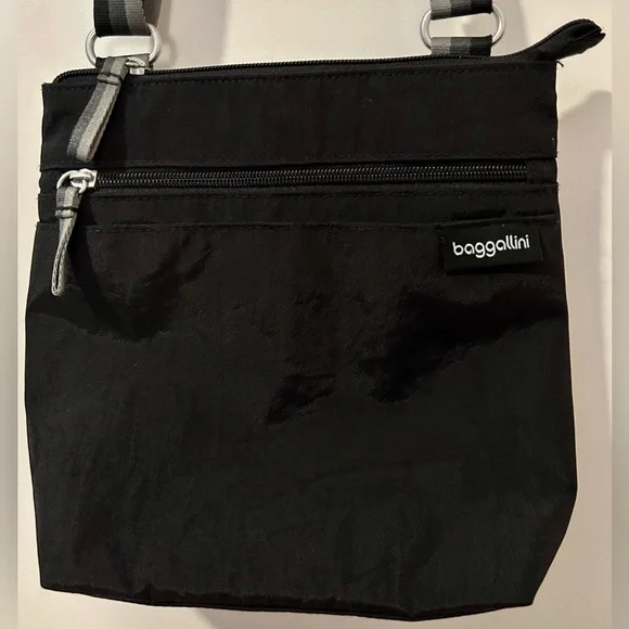 Poshmark baggallini Clearance